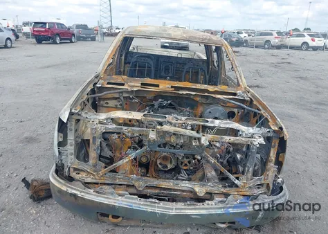 2014 Chevrolet Silverado 1500 Work Truck 2Wt z USA, uszkodzony, nr VIN 3GCUKPEC4EG206934